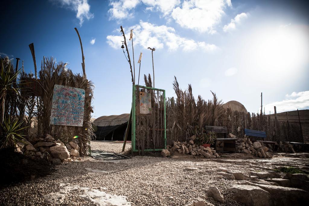 Silent Arrow Hotel Mitzpe Ramon Exterior foto
