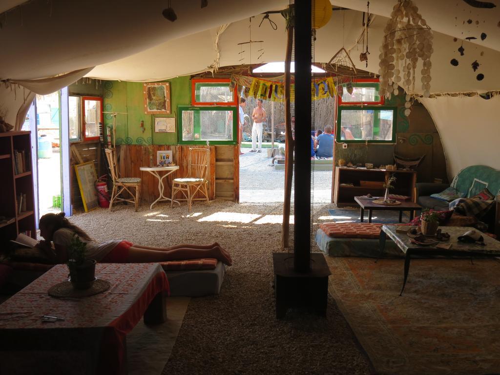 Silent Arrow Hotel Mitzpe Ramon Exterior foto