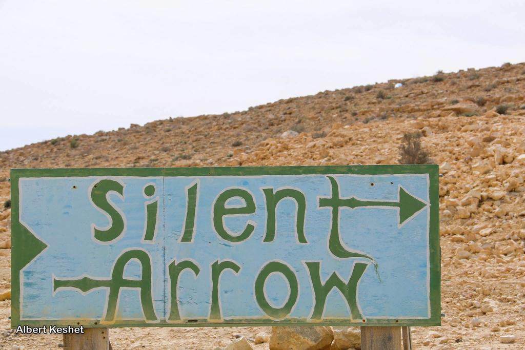 Silent Arrow Hotel Mitzpe Ramon Exterior foto