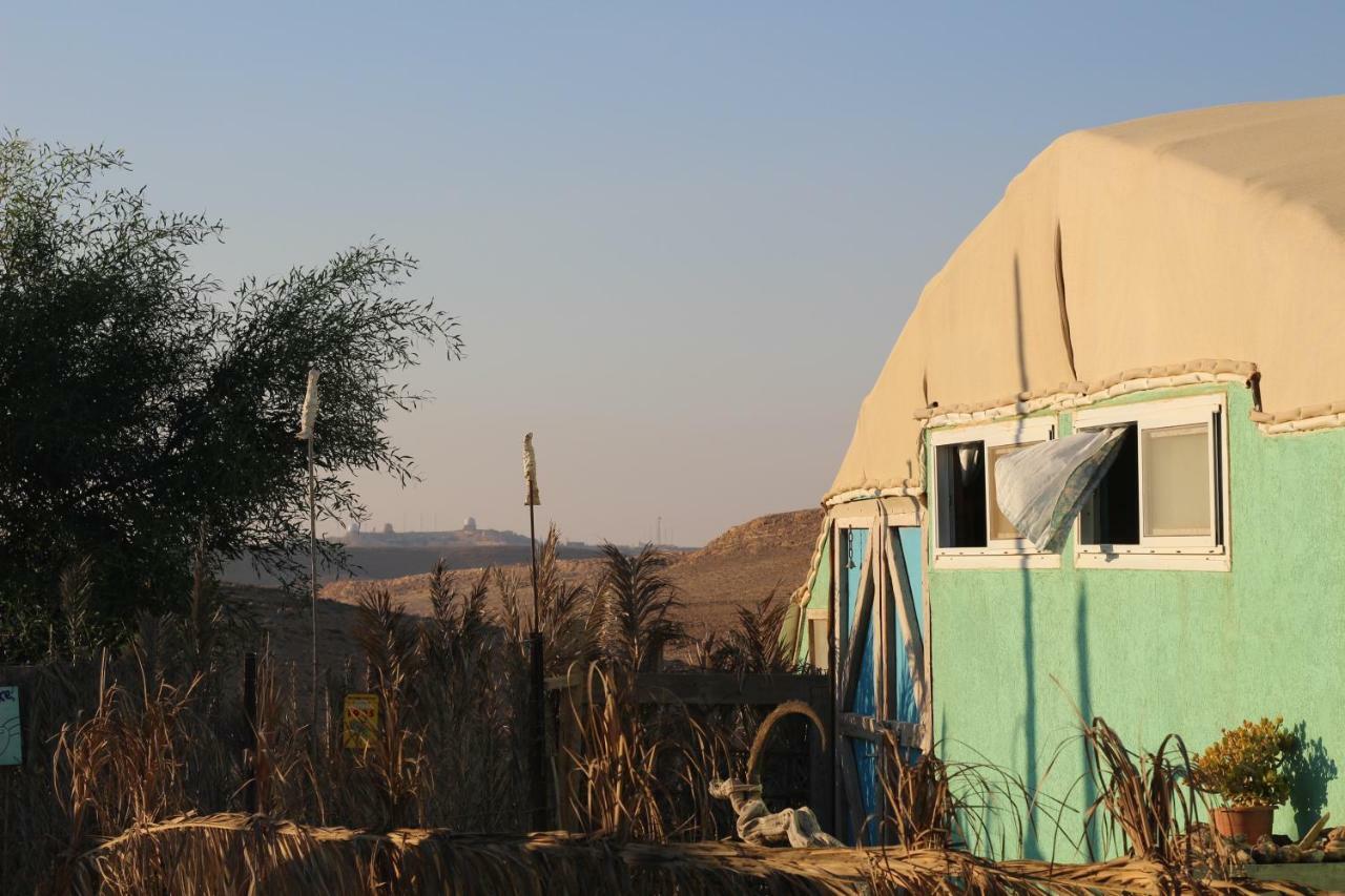 Silent Arrow Hotel Mitzpe Ramon Exterior foto